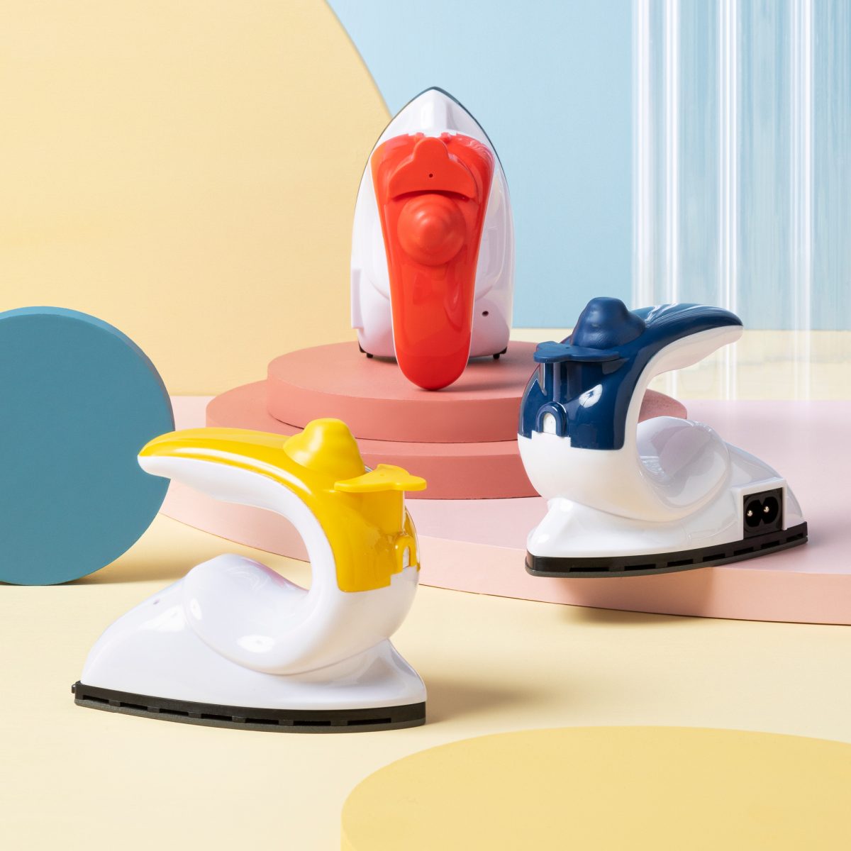 TV『王様のブランチ(TBS)』(10月23日放送)で「ミニアイロン」と